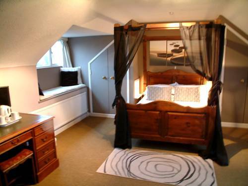 The George At 3* Nunney
